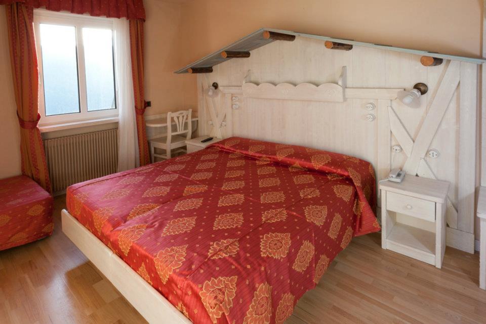 Hotel Rosalpina Folgaria Esterno foto