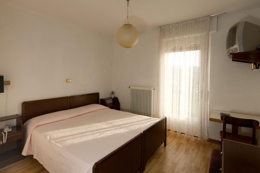 Hotel Rosalpina Folgaria Esterno foto