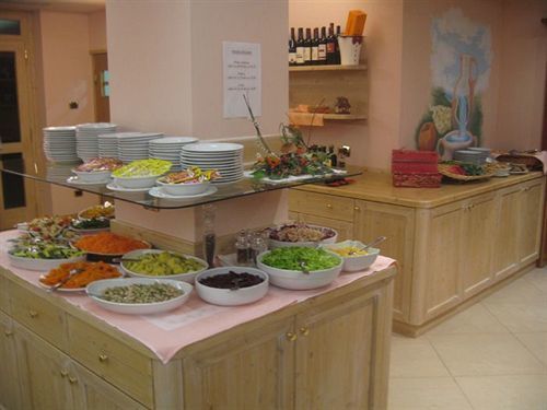 Hotel Rosalpina Folgaria Esterno foto